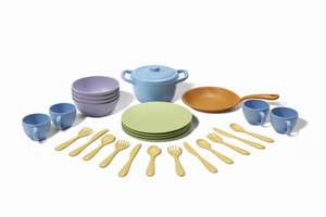 Cookware & Dining Set: It's Great to Be Alive de Green Toys