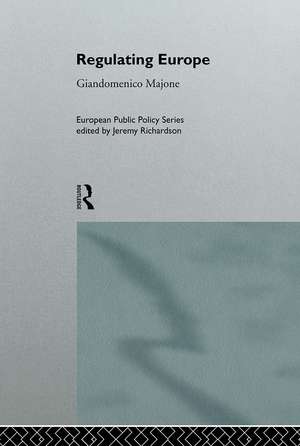 Regulating Europe de Giandomenico Majone