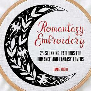 Romantasy Embroidery de Jamie Photo