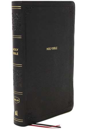 NKJV, End-of-Verse Reference Bible, Personal Size Large Print, Leathersoft, Black, Red Letter, Comfort Print: Holy Bible, New King James Version de Thomas Nelson