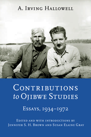 Contributions to Ojibwe Studies: Essays, 1934-1972 de A. Irving Hallowell