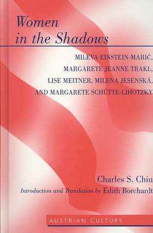 Women in the Shadows de Charles S. Chiu