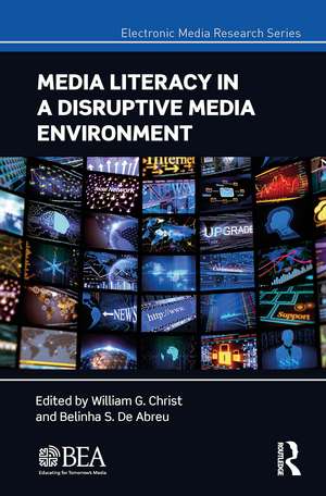 Media Literacy in a Disruptive Media Environment de William G. Christ