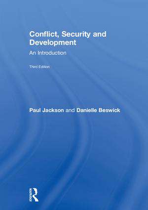 Conflict, Security and Development: An Introduction de Paul Jackson