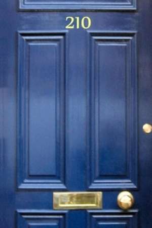 Suite 210: Redux de Monsieur Le Mur