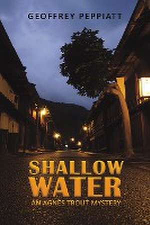 Shallow Water de Geoffrey Peppiatt