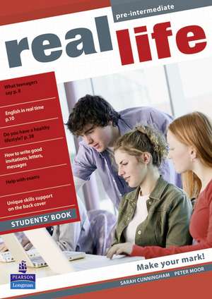 Real Life Global Pre-Intermediate Students Book de Sarah Cunningham