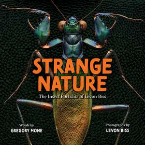 Strange Nature de Gregory Mone