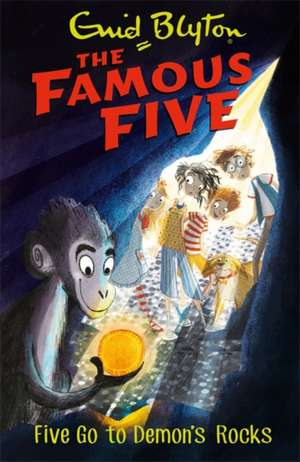 Famous Five: Five Go To Demon's Rocks de Enid Blyton