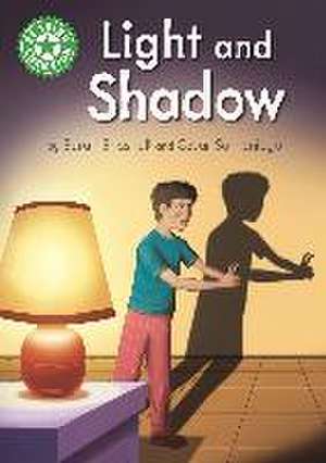 Reading Champion: Light and Shadow de Sarah Snashall