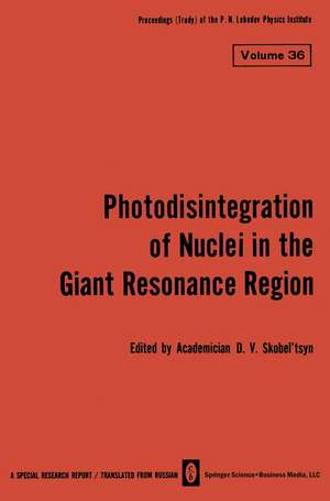 Photodisintegration of Nuclei in the Giant Resonance Region de D. V. Skobel tsyn