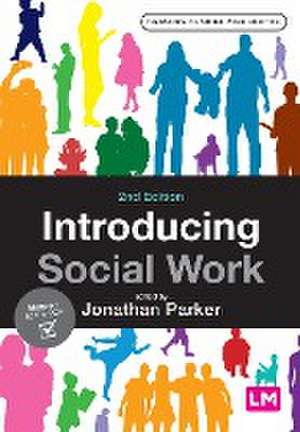 Introducing Social Work de Jonathan Parker