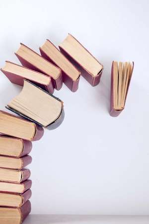 Falling Books Journal de Cool Image