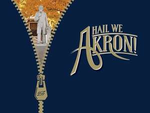 Hail We Akron! de Mark Auburn