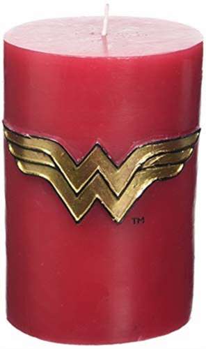 Wonder Woman Sculpted Insignia Candle de Insight Editions