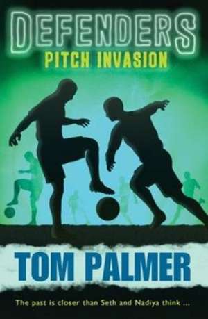 Pitch Invasion de Tom Palmer