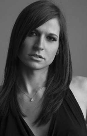 Identity: In & Beyond the Binary de Dave Naz