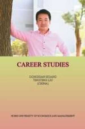 Career Studies de Dongxian Huang