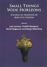 Small Things - Wide Horizons